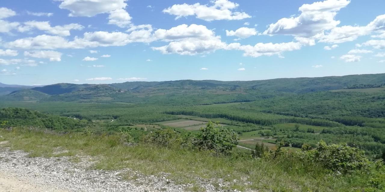 App Parenzana Grožnjan Exterior foto
